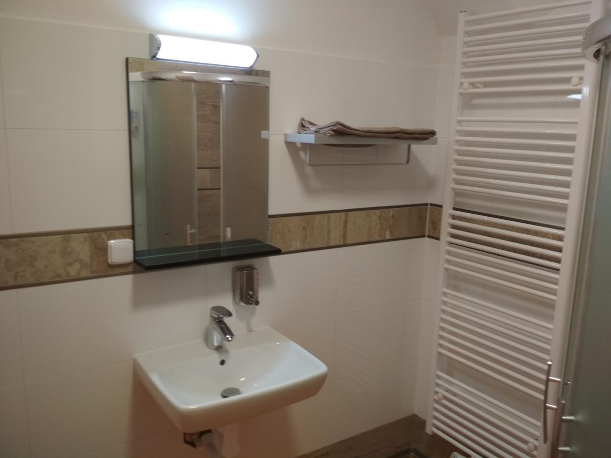 Apartmany Pod Kastany Kvasice Экстерьер фото